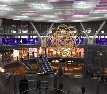 ドーハハマド国際空港のトランジットは簡単 所要時間や乗り継ぎ時の過ごし方も 足長パパのブログ